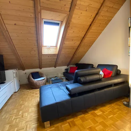 Schlafen Unterm Dach In Ch Bed & Breakfast *