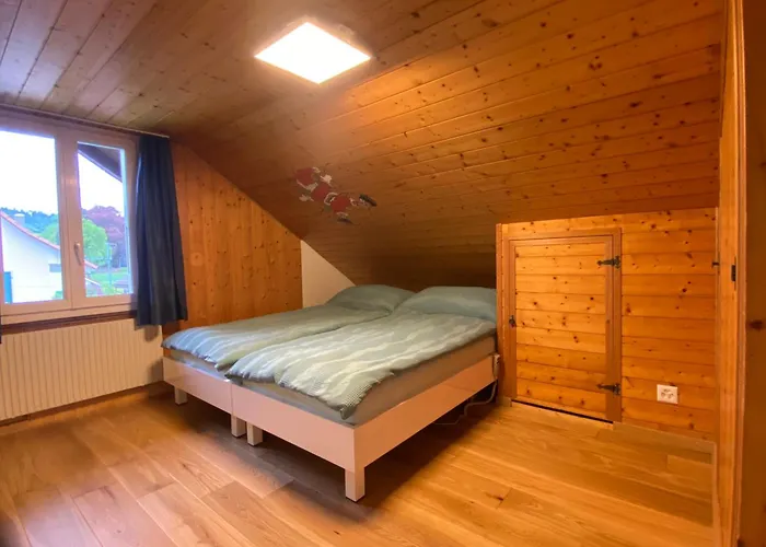 Schlafen Unterm Dach In Ch Bed & Breakfast